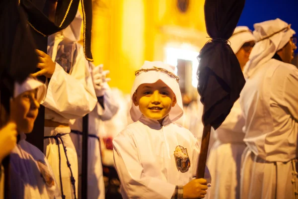 Leonforte Sycylia Kwietnia Bracia Chrześcijanie Podczas Tradycyjnej Procesji Wielkiego Piątku — Zdjęcie stockowe