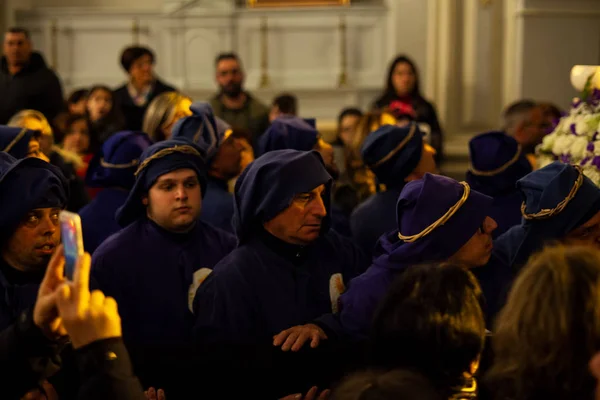 Leonforte Sicilia Aprile Fratelli Cristiani Durante Tradizionale Processione Del Venerdì — Foto Stock