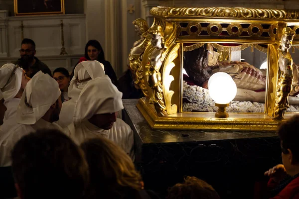 Leonforte Sicily April Christian Brethren Traditional Good Friday Procession April — стокове фото