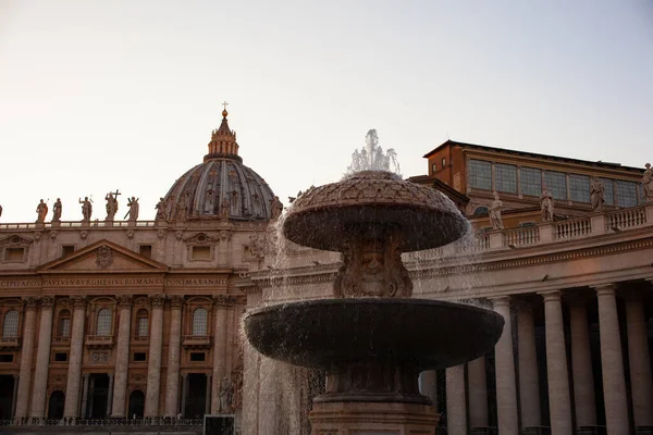 Blick Auf Den Petersplatz Und Den Petersdom Der Vatikanstadt Rom — Stockfoto