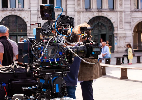 Profesjonalna Konfiguracja Aparatu Cyfrowego Planie Filmu Zewnątrz — Zdjęcie stockowe