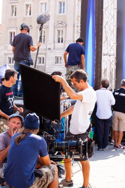 Trieste, İtalya - Eylül 07: perde arkası. Film ekibi, Gabriele Salvatores 'in yönetmenliğini yaptığı Il Ragazzo' yu filme alıyor.