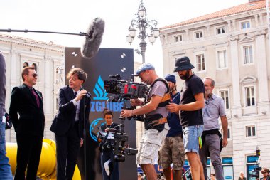 Trieste, İtalya - Eylül 07: perde arkası. Film ekibi, Gabriele Salvatores 'in yönetmenliğini yaptığı Il Ragazzo' yu filme alıyor.