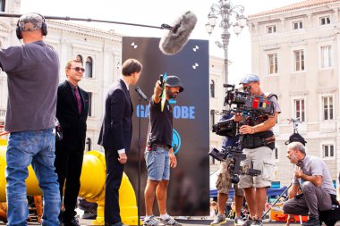 Trieste, İtalya - Eylül 07: perde arkası. Film ekibi, Gabriele Salvatores 'in yönetmenliğini yaptığı Il Ragazzo' yu filme alıyor.