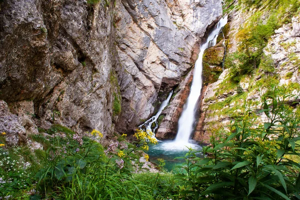 Zicht Schilderachtige Savica Waterval Slovenië — Stockfoto