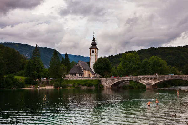 Bohinj Slovenia August View Bohinj Lake John Baptist Church Bridge — 图库照片