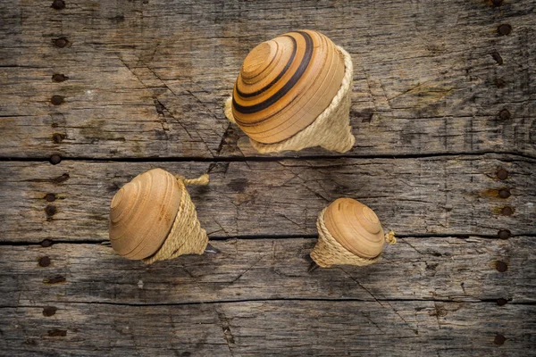 Oude spinnen toppen — Stockfoto