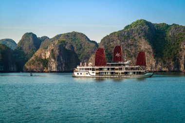 Halong Körfezi, Vietnam