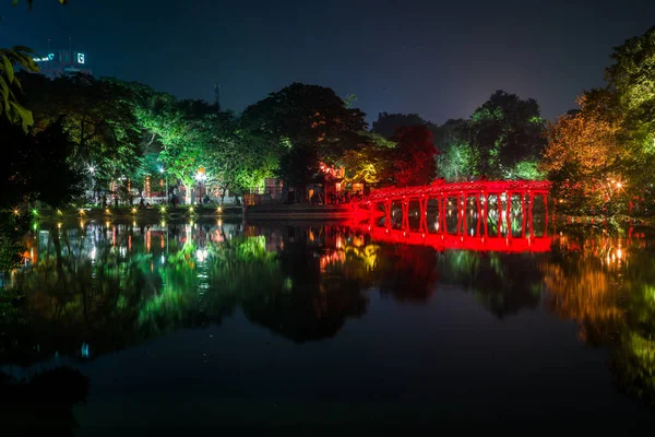 Hoan Kiem Lake, Hanói — Fotografia de Stock