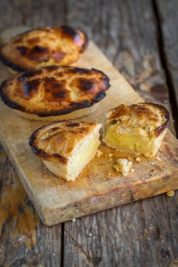 Pasticciotto leccese pastry