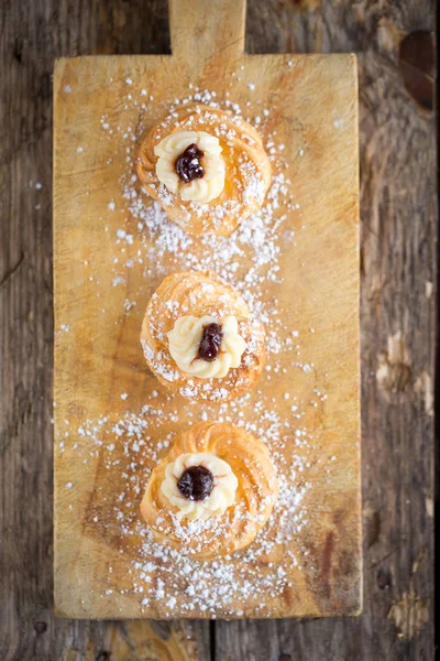 Вкусная выпечка Zeppole — стоковое фото