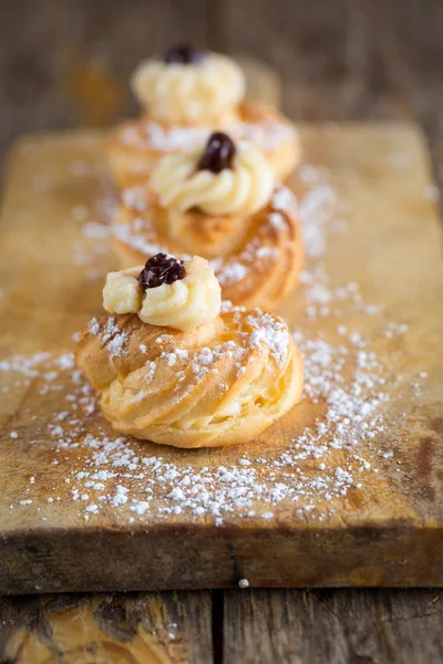 Вкусная выпечка Zeppole — стоковое фото