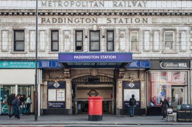 Londra'nın Paddington İstasyonu