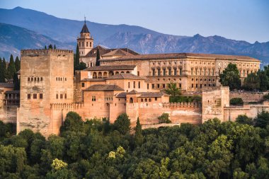 Granada 'daki Alhambra Sarayı