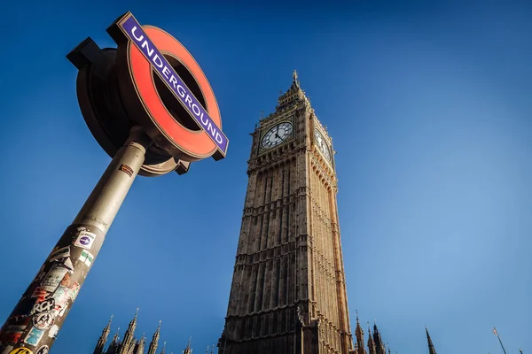 The Big Ben tower in London — Stock Photo, Image