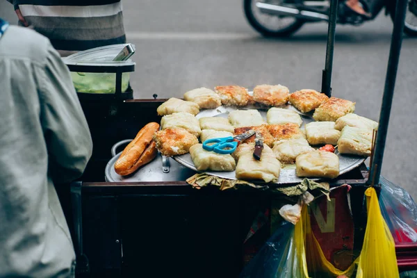 Comida callejera vietnamita —  Fotos de Stock