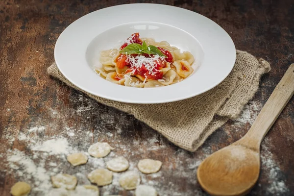 Hemgjort Orecchiette pasta — Stockfoto