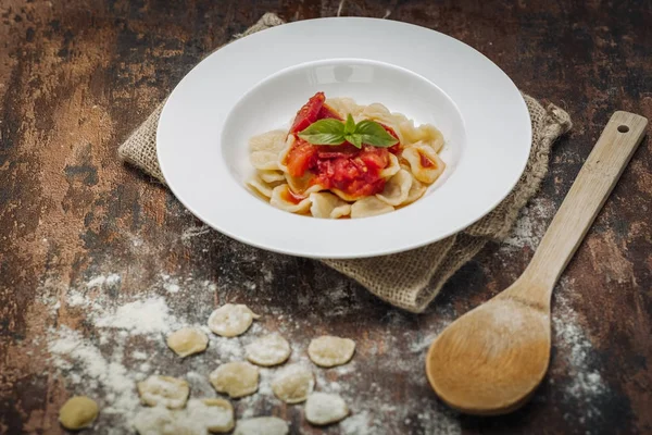 Hemgjort Orecchiette pasta — Stockfoto