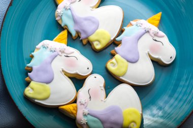 Tek boynuzlu at tanımlama bilgileri