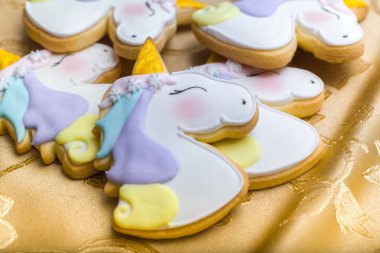 Tek boynuzlu at tanımlama bilgileri