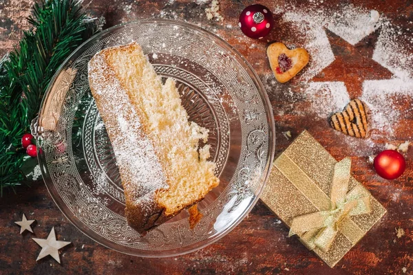 Italian Pandoro cake — Stock Photo, Image