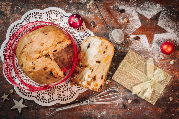 Italian panettone cake — Stock Photo, Image