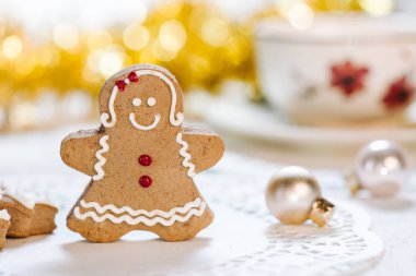 Güzel dekore edilmiş Noel kurabiyeleri