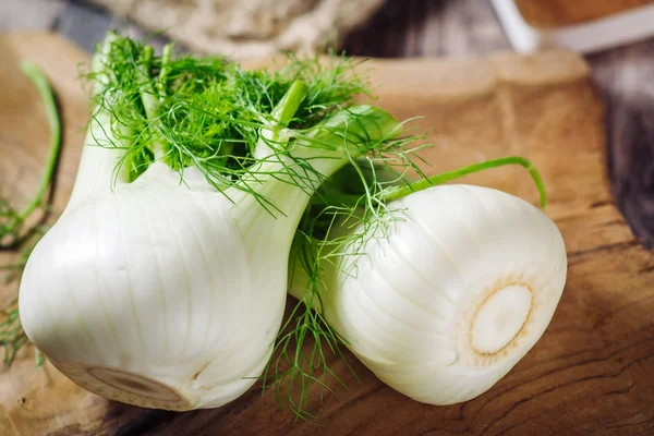 Frischer roher Fenchel — Stockfoto