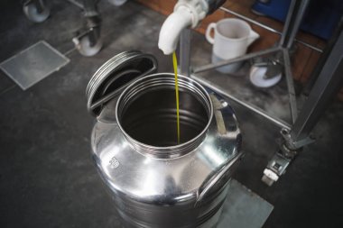 Zeytin yağı yapımı