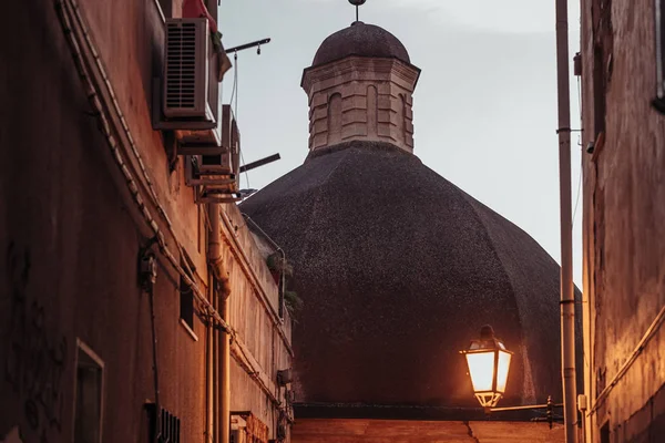 CAGLIARI, ITALY /OCTOBER 2019: View of the beautiful Cathedral d — Stock Photo, Image