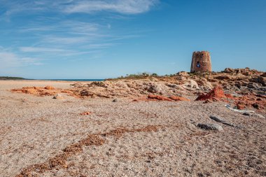 Sardinya, Ogliastra 'daki Torre di Bari' nin muhteşem plajı.