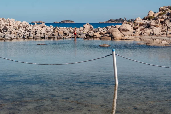 Villasimius, Włochy / październik 2019: Wspaniała plaża Punta — Zdjęcie stockowe