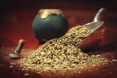 Yerba Mate, geleneksel Arjantin çayı.
