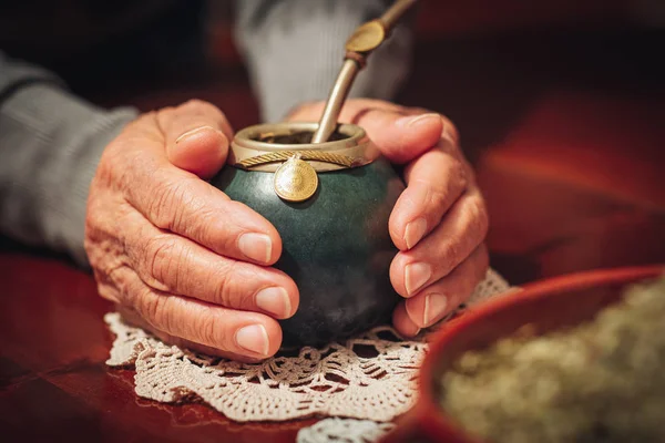 Yerba Mate, el tradicional té argentino — Foto de Stock