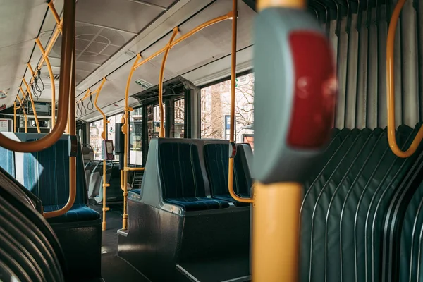 Ciudad Luxemburgo Abril 2020 Transporte Público Autobuses Tiempos Emergencia Mundial — Foto de Stock