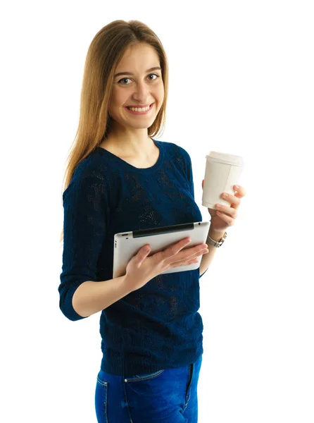 年轻的学生女孩与垫和咖啡 — 图库照片