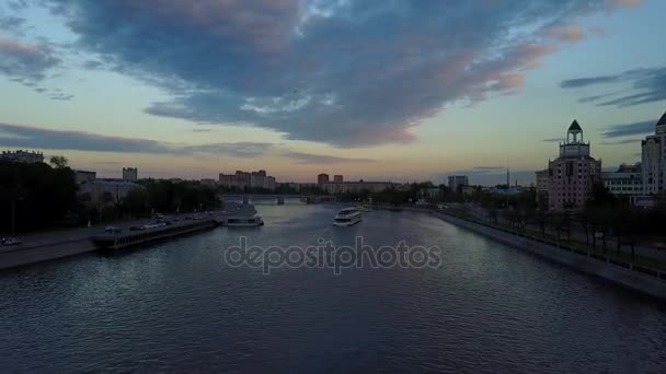 Letecký pohled na řeku Moskva — Stock video