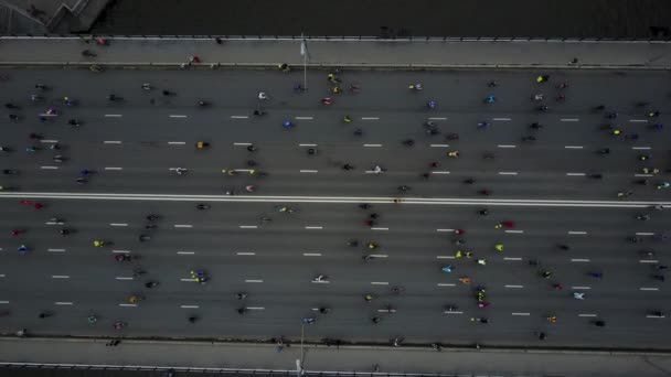 Moskou cyclus parade luchtfoto — Stockvideo