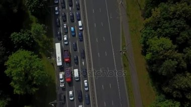 Moskova karayolu trafik hakkında havadan görünümü