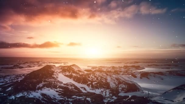 Naturaleza Antártica. Hermoso atardecer colorido — Vídeo de stock