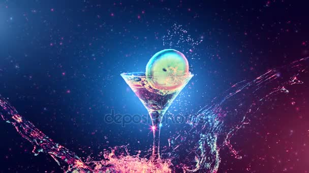 Cocktail luminoso con limone in vetro , — Video Stock