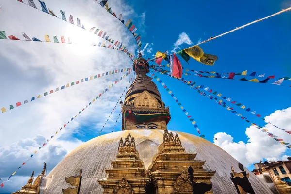 Bodhnath stúpa v údolí Káthmándú, Nepál — Stock fotografie