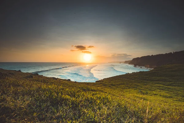 Sumba ön indonesien vacker soluppgång kust — Stockfoto