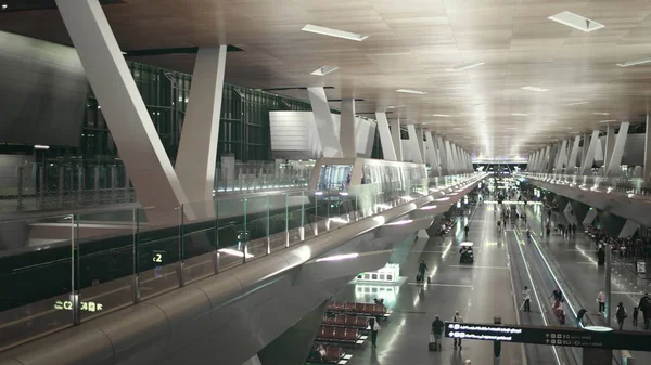 Express automatic train at international airport — Stock Photo, Image