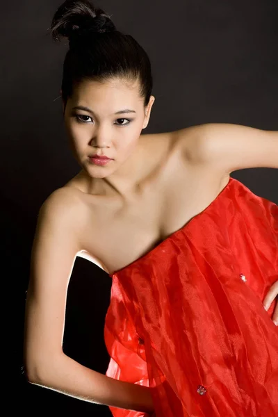 Studio portrait of the beautiful girl — Stock Photo, Image