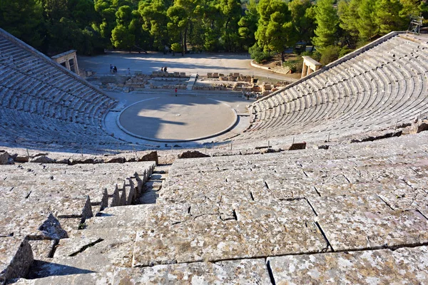 Antiguo teatro Epidavros, Argolida, Grecia — Foto de Stock