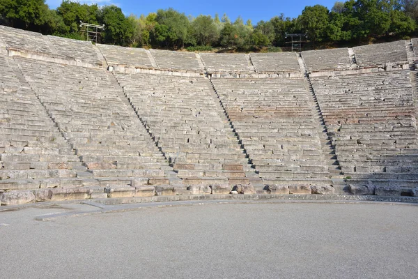Стародавній театр Епідавр, Argolida, Греція — стокове фото
