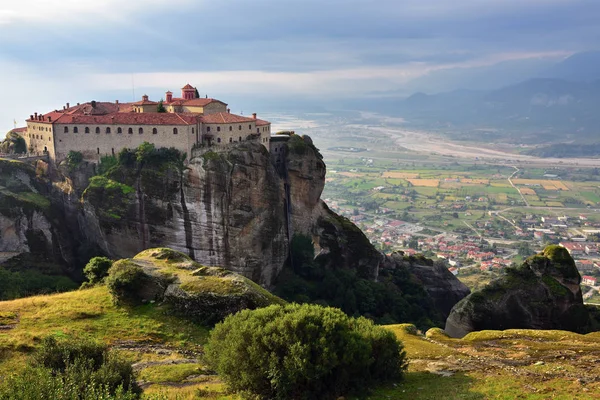 Heiliger Stehen heiliges Kloster, Meteora, Griechenland — Stockfoto