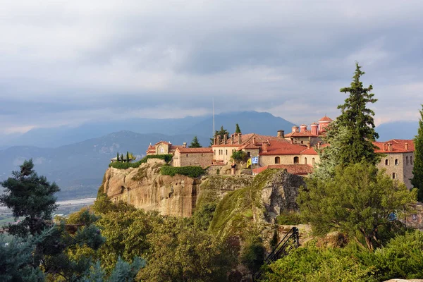 Heiliger Stehen heiliges Kloster, Meteora, Griechenland — Stockfoto