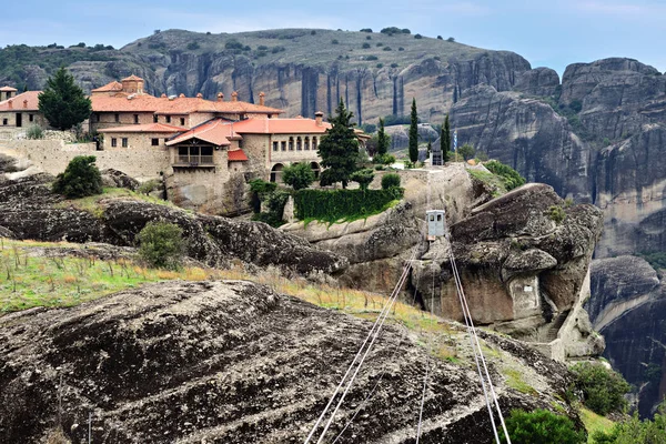 Kloster heliga treenigheten, Meteora, Grekland — Stockfoto